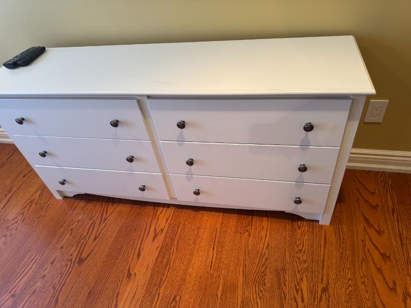 Sale Photo Thumbnail #243