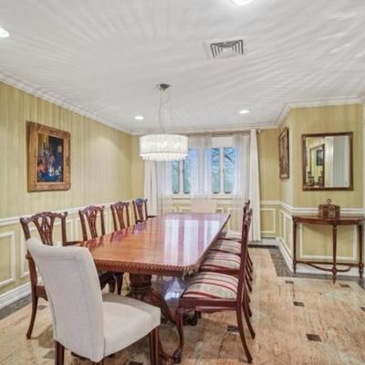 Sale Photo Thumbnail #4