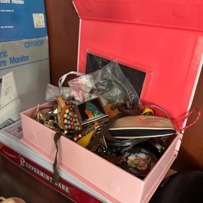 Sale Photo Thumbnail #108