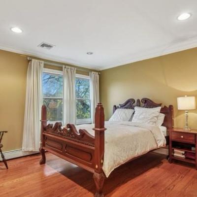 Sale Photo Thumbnail #7