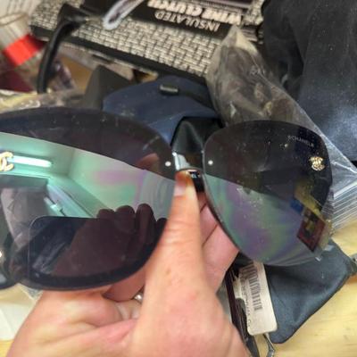 Sale Photo Thumbnail #180