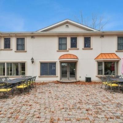 Sale Photo Thumbnail #9