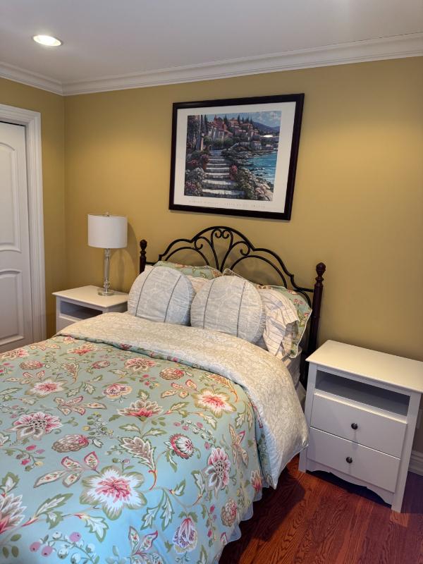 Sale Photo Thumbnail #245