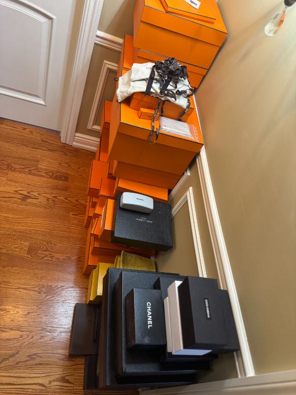 Sale Photo Thumbnail #247