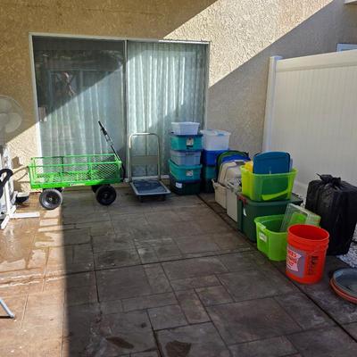 Sale Photo Thumbnail #94: Gorilla Cart, storage bins