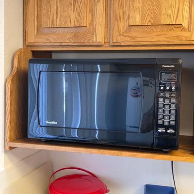 Sale Photo Thumbnail #48: Panasonic microwave