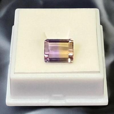 DM129 - 4.9 ct Emerald Cut Ametrine