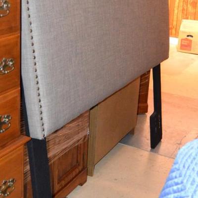 Headboard 
