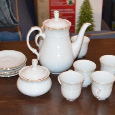 Tea Set 