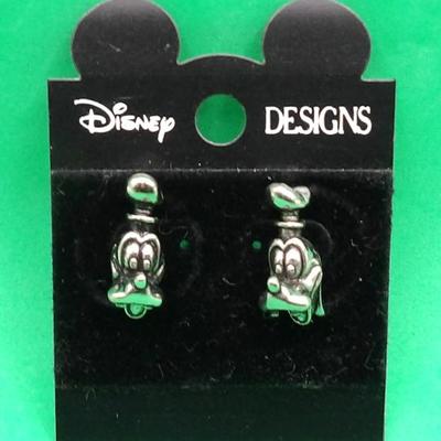 Disney GOofy Earrings