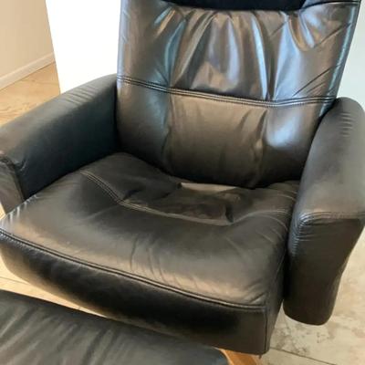 IMG Comfort Recliner & Ottoman