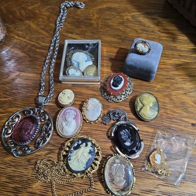 Sale Photo Thumbnail #71