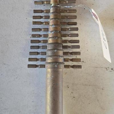 Sale Photo Thumbnail #684