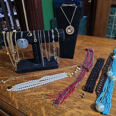 Sale Photo Thumbnail #76