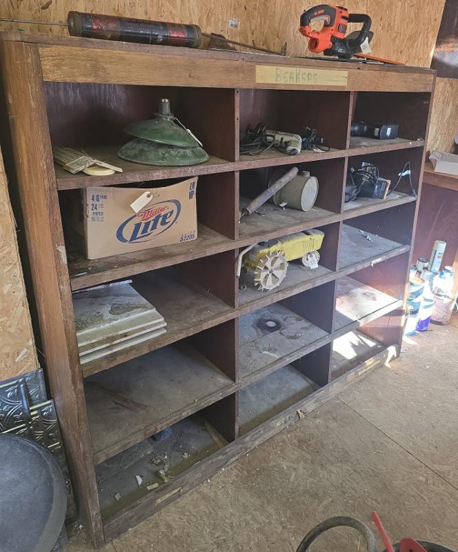 Sale Photo Thumbnail #713