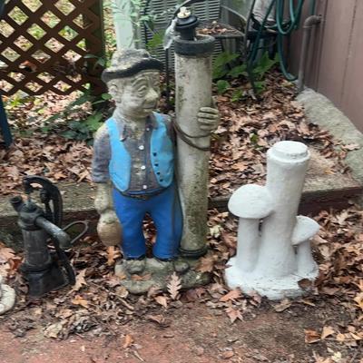 4 Yard Statues