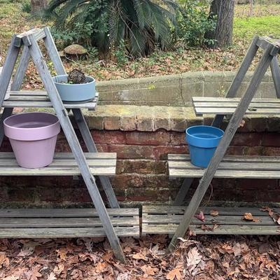 2 Plant Shelves