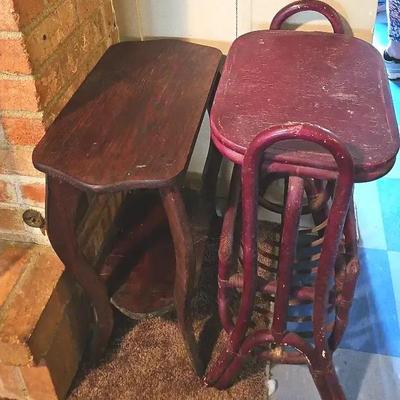 2 Vintage Side Tables 