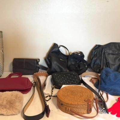 Hats, Purses, Belts And Gloves