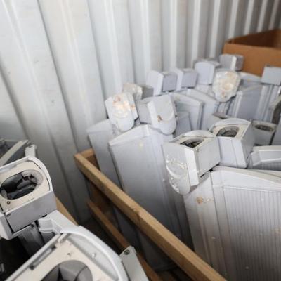 Sale Photo Thumbnail #323