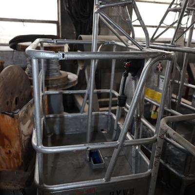 Sale Photo Thumbnail #306