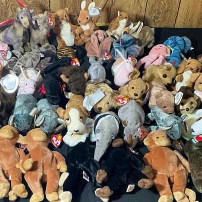 Assortment Of Beanie Babies 