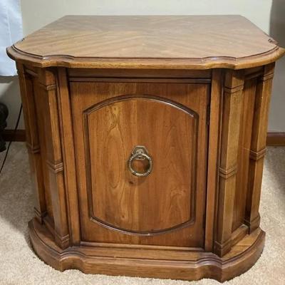 Traditional Wood Cabinet with Single Door & Brass Ring Pull