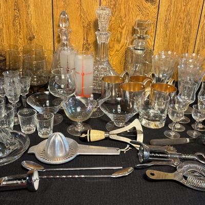 Vintage Barware & Cocktail Collection – Glassware, Decanters & Mixing Tools Assortment