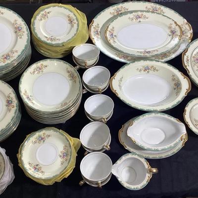 Vintage Hira China Floral Dinnerware Set – Made in Japan