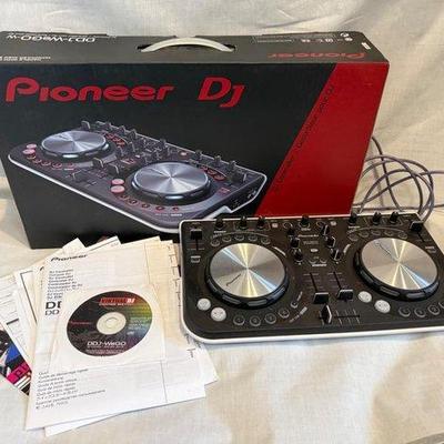 Sale Photo Thumbnail #133