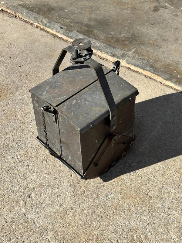 Sale Photo Thumbnail #237