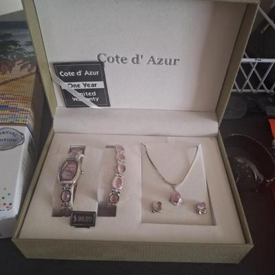 Sale Photo Thumbnail #79