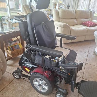 Sale Photo Thumbnail #95