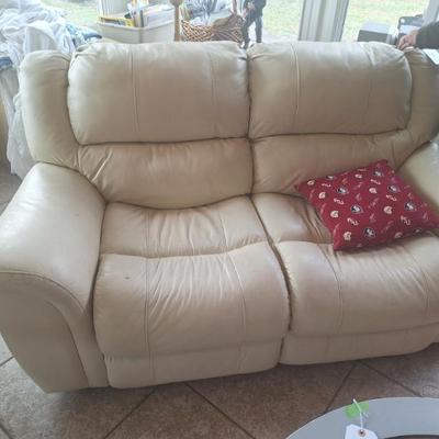 Sale Photo Thumbnail #102