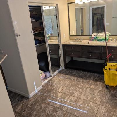 Sale Photo Thumbnail #9