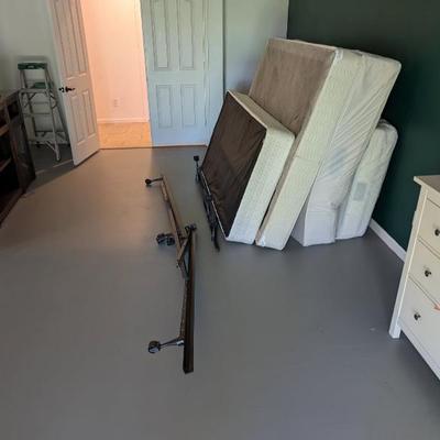 Sale Photo Thumbnail #5