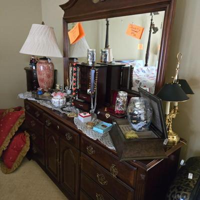 Sale Photo Thumbnail #23