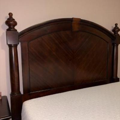 Sale Photo Thumbnail #262