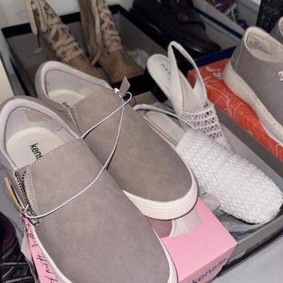 Sale Photo Thumbnail #35