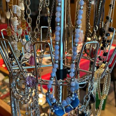 Sale Photo Thumbnail #80