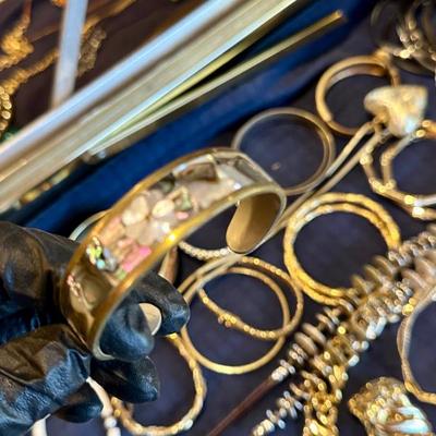 Sale Photo Thumbnail #62