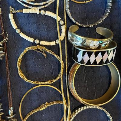 Sale Photo Thumbnail #61