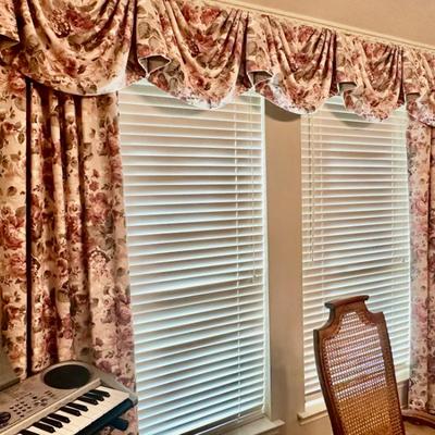 Sale Photo Thumbnail #47