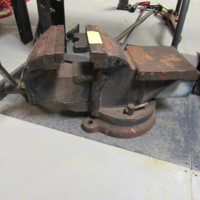 Sale Photo Thumbnail #97