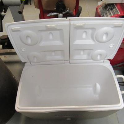 Sale Photo Thumbnail #146