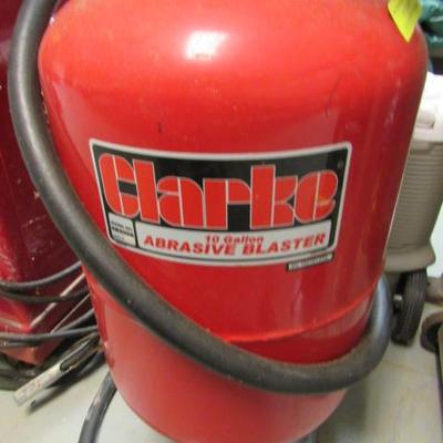 Sale Photo Thumbnail #172