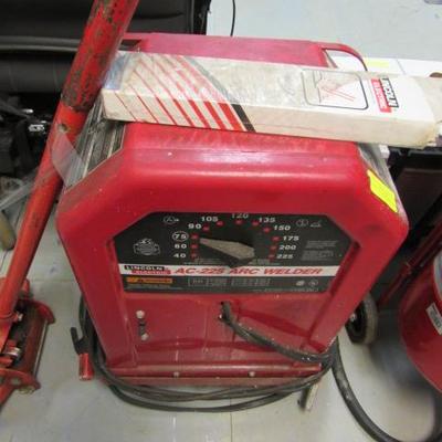 Sale Photo Thumbnail #167