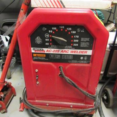 Sale Photo Thumbnail #168