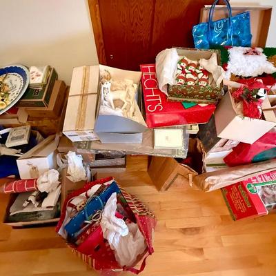 Sale Photo Thumbnail #142