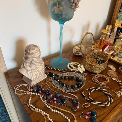 Sale Photo Thumbnail #38